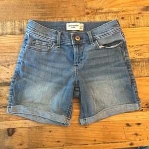 Abercrombie kids Jean shorts 11/12